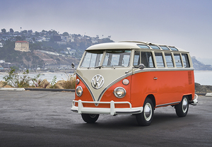 【VWバス豆知識】ID.Buzzのルーツ、「自由と平和」のイメージリーダー、タイプ2の秘密、教えます！