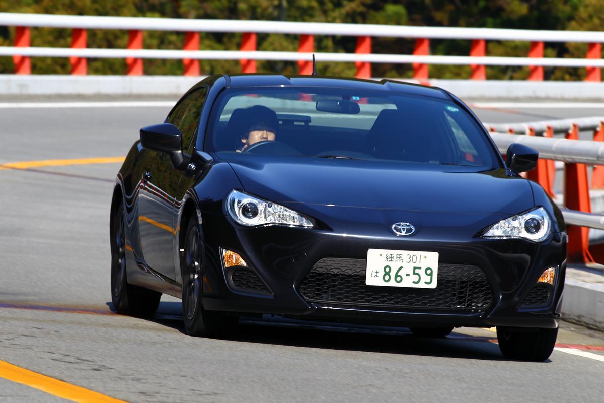 Mt車は安全第一じゃない バック時の ピーピー音 がat車にばかり採用されるワケ Web Cartop 自動車情報サイト 新車 中古車 Carview