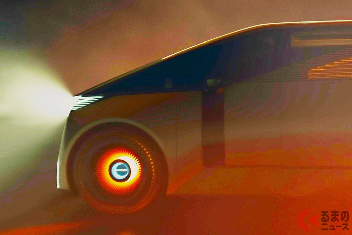 レクサスが新「超高級ミニバン」世界初公開へ！ “ブランドの頂点”に君臨する「斬新フラッグシップ」の姿とは！「セルシオ」から伝統の“高級セダン像”超えた新「LS」は市販化も示唆！