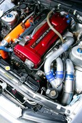 「GT-Rもポルシェも置き去りにするR32スカイラインセダン！？」RB30改3.3Lの強心臓で最高速330キロ超えを記録！