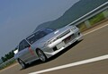 「GT-Rもポルシェも置き去りにするR32スカイラインセダン！？」RB30改3.3Lの強心臓で最高速330キロ超えを記録！