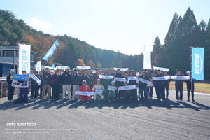 ビッグローブ主催、リアルとバーチャルのダブルレーサー体験会は第2弾も大盛況。子供向けイベントが充実