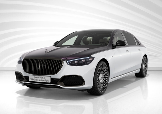 雪原に舞うオーロラを想起させる専用ボディカラーを纏ったメルセデス・マイバッハSクラスの特別限定モデルが登場