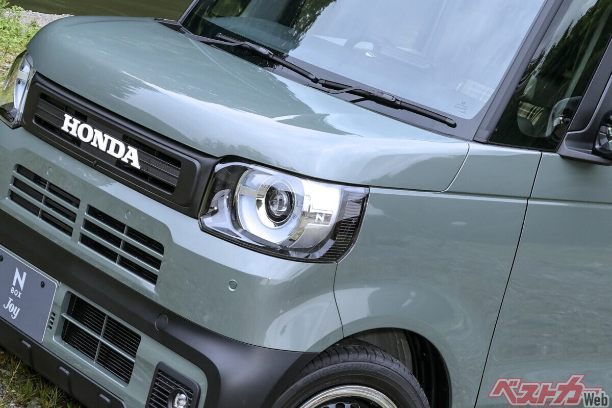 令和の大衆車N-BOXが起こした革命！　クルマとしての優秀さが「とりあえず“Ｎボ”で！」の循環を生みだした!!