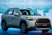 トヨタ新型「カローラクロス」発表！ 投入17年目に初SUV登場 タフさ溢れるイケ顔SUV 12月に中国で予約開始へ