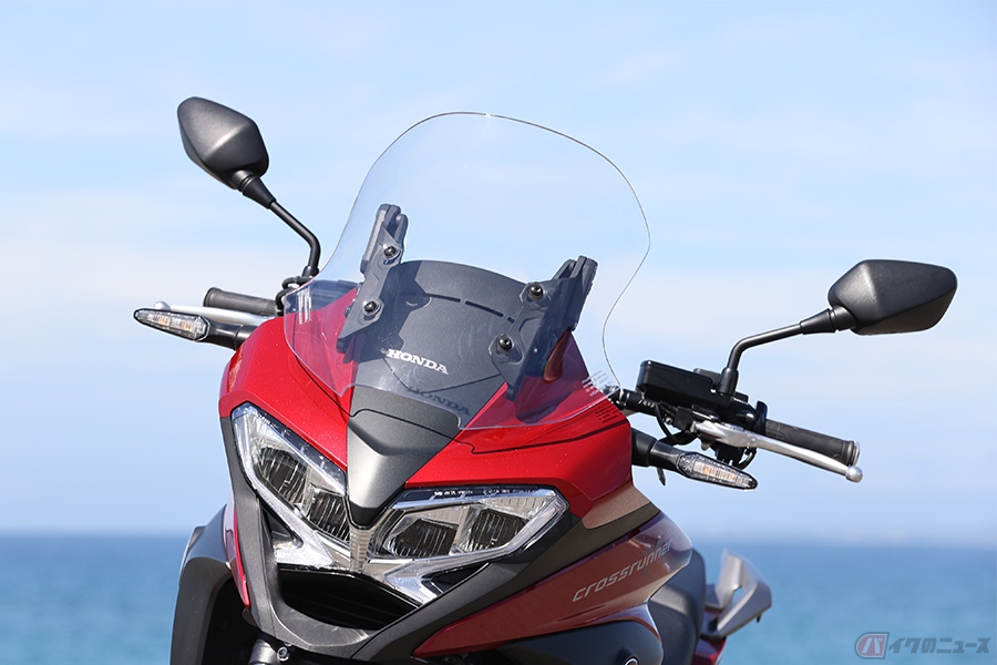 The 燃費 V型4気筒エンジンを搭載するホンダ Vfr800x 独創バルブ制御機構はツーリング性能にも貢献 バイクのニュース 自動車情報サイト 新車 中古車 Carview