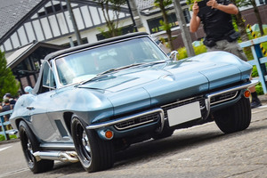 シボレー「C2コルベット」で出先のトラブルは恒例行事！「C5」からの乗り換え理由は「妻と同い年だったから」