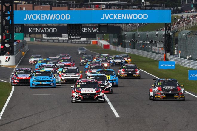 Wtcr鈴鹿 ミケリス クリストファーソンが優勝 レース3では終盤に 珍事 Autosport Web 自動車情報サイト 新車 中古車 Carview