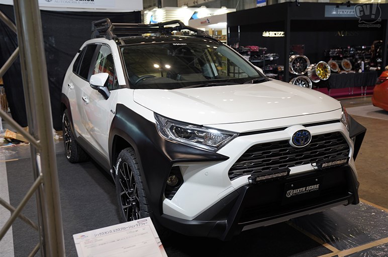 SUVカスタムの最前線に登場、トヨタRAV4カスタム7選 - 東京オートサロン