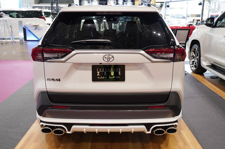 SUVカスタムの最前線に登場、トヨタRAV4カスタム7選 - 東京オートサロン