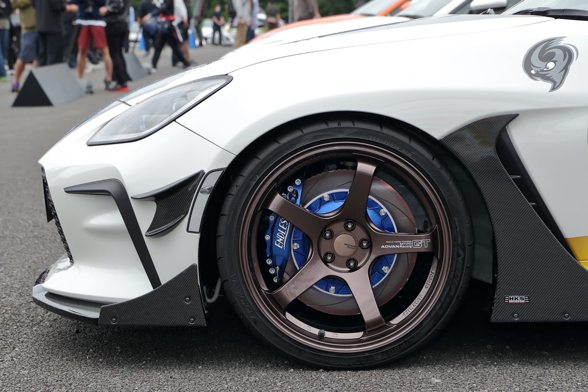 新型gr86カスタムカー Gr86 Hks コンセプトは早くもスーパーチャージャーをドッキング Driver Web 自動車情報サイト 新車 中古車 Carview