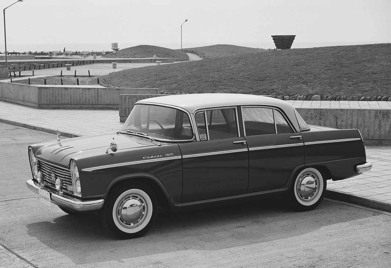 昭和40年12月26日発行　日産自動車三十年史　　価格相談可 昭和40年12月26日発行 日産自動車三十年史 価格相談可