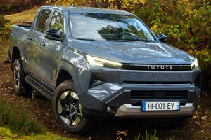 世界1タフなピックアップがEVに　最新 トヨタ・ハイラックス・エレクトリック　2モーターで195ps