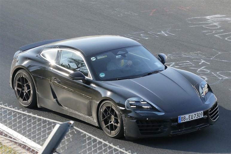 【朗報】新型「718ケイマン／ボクスター」はエンジン車もラインアップ。ただし、しばらくは現行型を安く併売か