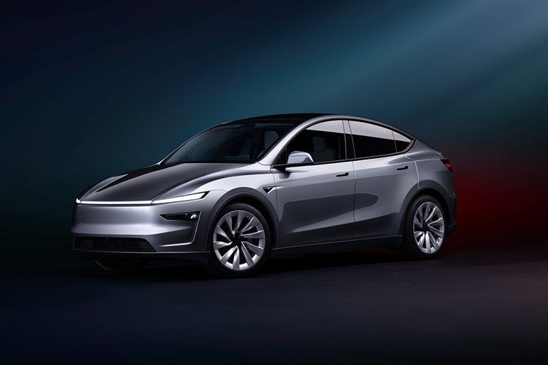 【打倒テスラ】「Q4 e-tron」が間もなくフェイスリフト。苦境が続くアウディの救世主になれるか？
