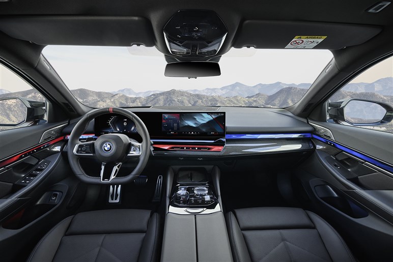 【衝撃】BMW「5シリーズ」が史上最大級の“顔面整形”を敢行。ノイエ・クラッセ顔の最新予想がコレ