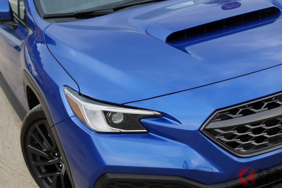 スバルのスポーツセダン「WRX」にMT仕様が存在!? 楽しい走りは健在だった！ 本格スポーツ「WRX STI」とどう違う？