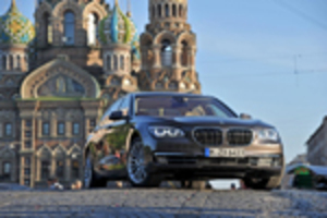 7シリーズがフェイスリフト。ロシアから報告