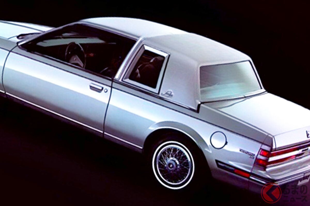 話題の「センチュリークーペ」過去にも存在してた！ “全長4.8m”で「カクカクボディ」の高級車！ 伝統的な“旧車デザイン”採用した「ビュイック」米国モデルがカッコイイ！