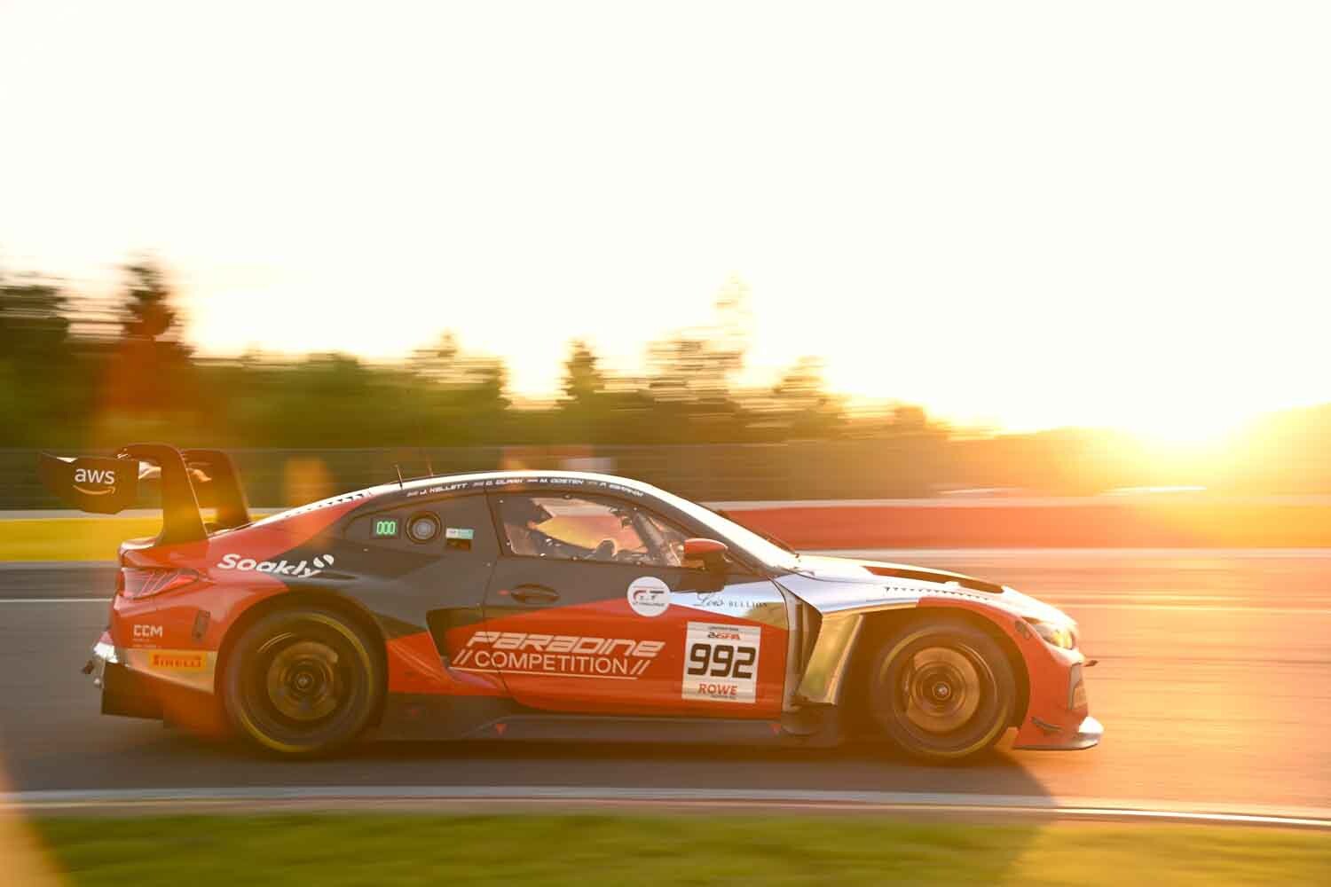 スパの22時は夕方並みの明るさで広場は夜フェスで大盛況！シケインは小石と花火が飛び交う戦場に【みどり独乙通信】