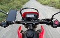 バイク専用デバイスホルダー「マウントシステム」がさらに進化。幅広い車種に対応し、林道ツーリングでも大活躍!!