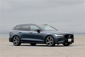ボルボ V60 B5 Rデザイン試乗　全方位好バランスで安全性もぬかりなしの万能ワゴン