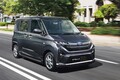 スバルから新型「ステラ」がデビュー！ 4代目は両側スライドドア採用&燃費性能に注目【新車ニュース】