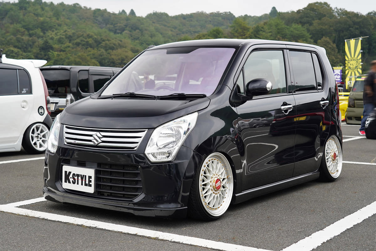 流行に乗らないから逆に目立つ 軽自動車オフ会でみた 超個性派 ホイール装着車５選 Auto Messe Web 自動車情報サイト 新車 中古車 Carview