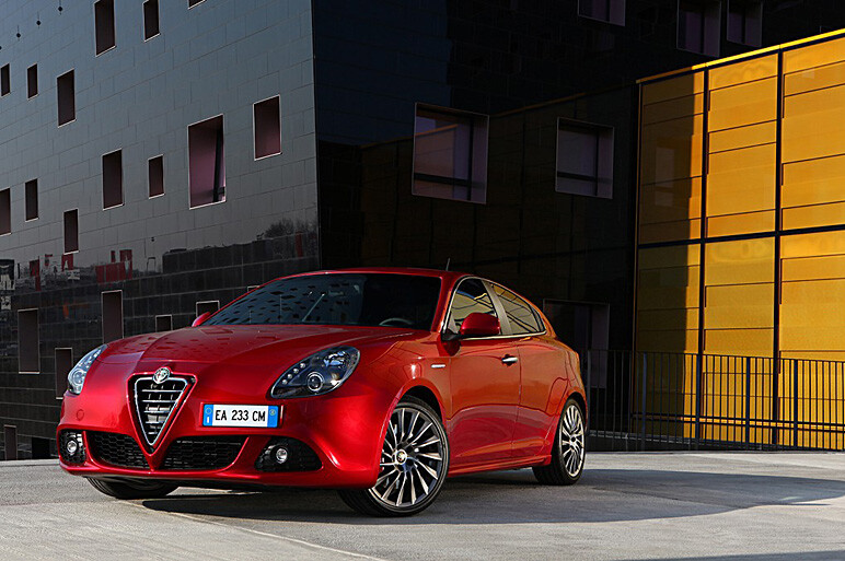 147後継車 ジュリエッタ公式写真＆スペック！