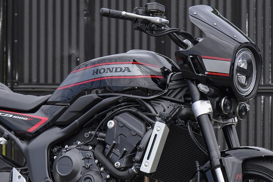 140万円切で登場の「CB1000F」 反響多数も「この値段で出せるのはさすがホンダ」「メーターが四角くて違和感ヤバい」など賛否の声