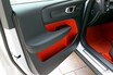 ボルボ新小型SUV「XC40」に試乗　内外装を評価　「完全復活」裏づけ