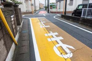 生活道路の制限速度が時速30kmへ引き下げ！ 実施はいつから？ なぜそうなるの？