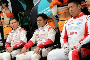 タイのドライバー3人がスーパー耐久最終戦を完走。来季はチーム・タイランドでの参戦を検討