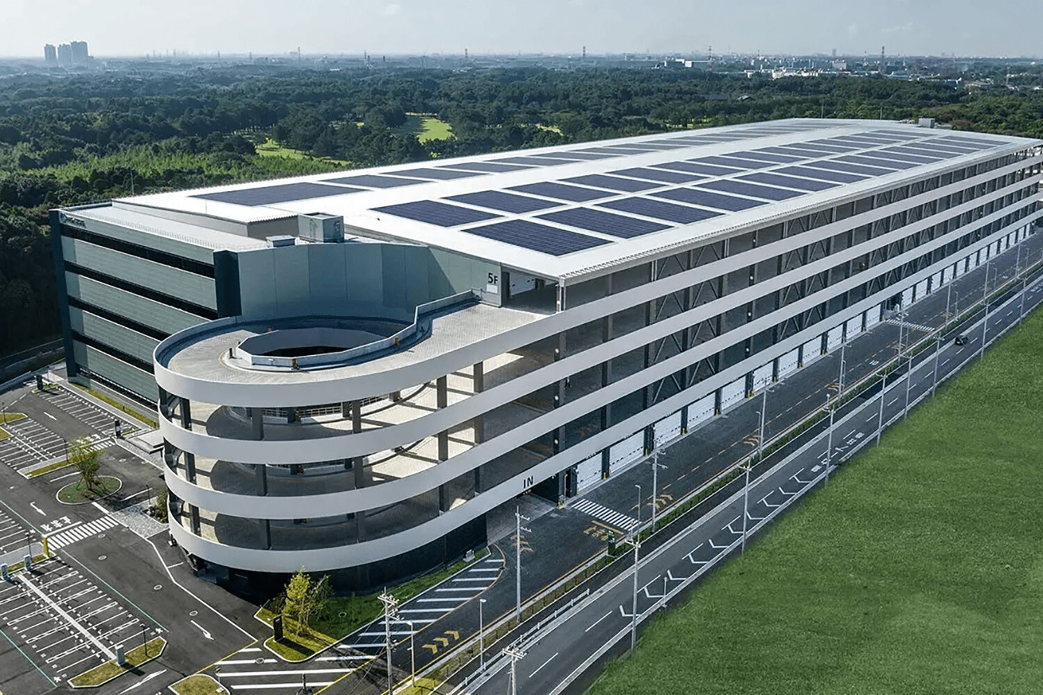 労働力の増強だけじゃ解決不可能！　ECの増加と2024年問題で危機に陥る物流業界を救う手立てとは