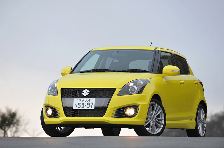 新型スイフトスポーツ　乗るならMTかCVTか?