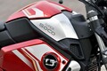 大手二輪メーカーからも発売を期待せずにはいられない! 電動原付2種スポーツバイク「Super Soco TSx」