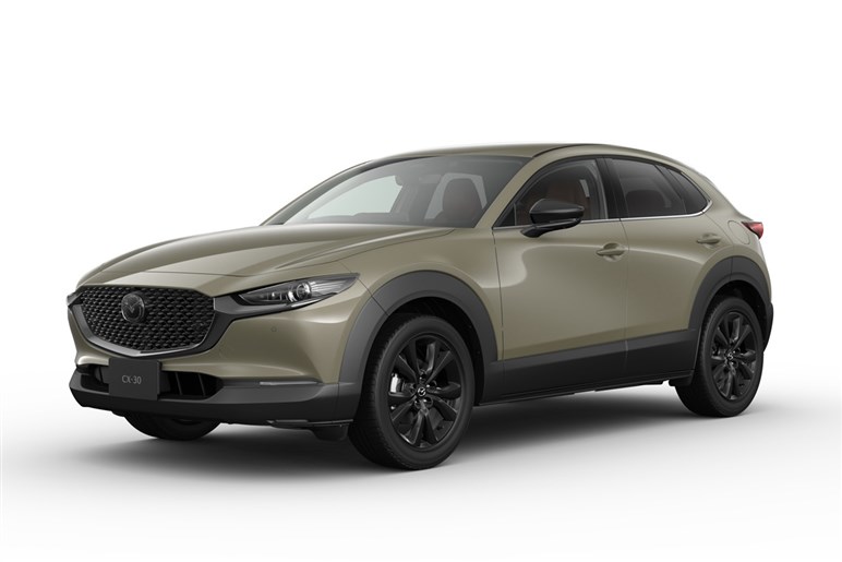 【黒パッケージがカッコいい】マツダのコンパクトSUV「CX-30」改良でさらに熟成。約276万円より