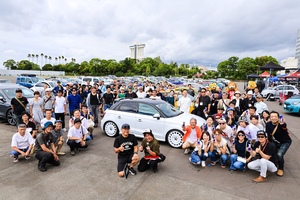 【イベントレポート】OZ、MSW、Sparcoブランドをこよなく愛するファンの愛車が約90台参加した「OZ Fan Meeting 2025」