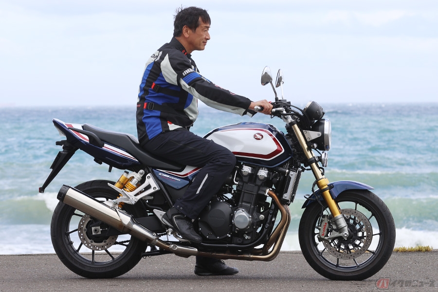 もはや孤高の存在となったホンダ Cb1300スーパーフォアsp 今に残るかつてのビッグバイク像は感動モノ バイクのニュース 自動車情報サイト 新車 中古車 Carview