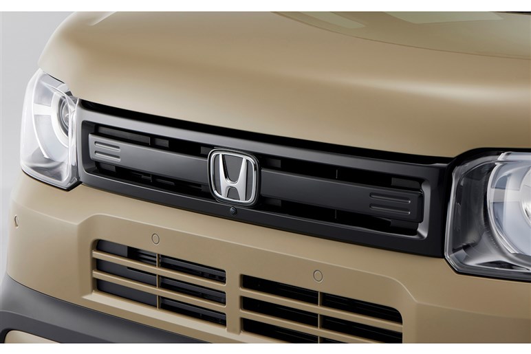 ホンダ「N-BOXジョイ」9月27日発売　他グレードやライバルの“アウトドア風モデル”と価格を比較してみた