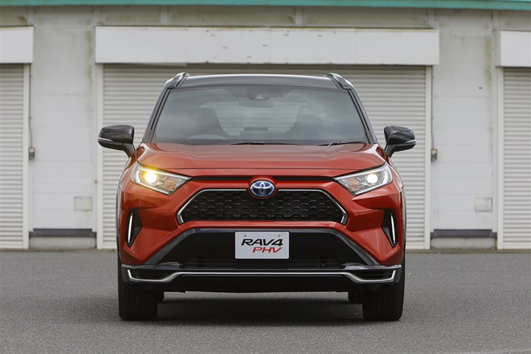 これはハリアーより Rav4 Phvは新世代システム搭載で0 100 6秒 Ev航続距離95kmの充実スペック Carview 自動車情報サイト 新車 中古車 Carview