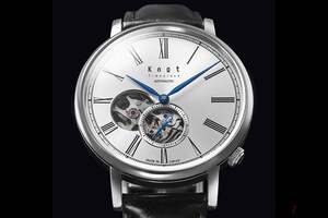 コンパクトな38mmケース、機械式時計の楽しさが味わえるオープンワーク！ Knotの新たなスタンダードとは