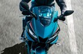 ヤマハが「YZF-R25」「YZF-R3」の2021年モデルを発売！ トレンド色のシアンを初採用