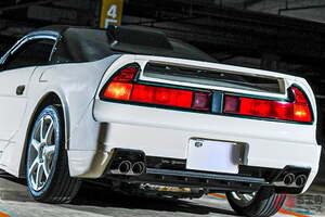ホンダ「“ミニ”NSX」!? 143万円で“軽規格超え”の「S660」に変身!? パカッと開かない方式で「リトラ」も完全再現な「NS660」ついに登場