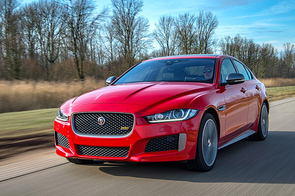 限定グレード「LANDMARK EDITION」＆新グレード「300 SPORT」を追加したジャガー「XE」2019年モデル受注開始