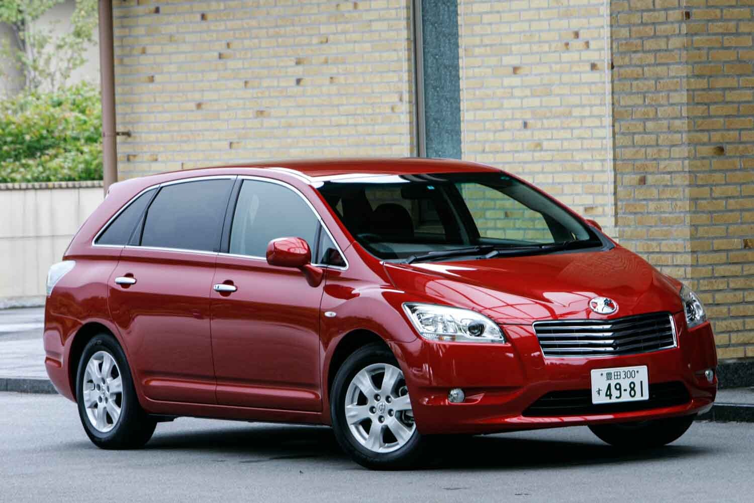 トヨタ「マークX」にミニバンがあった！ 1世代限りで消滅した「マークXジオ」は実は隠れた俊足ランナーでした