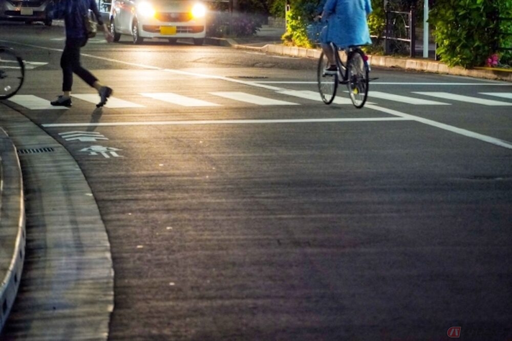 無 灯火 自転車