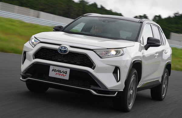 災害対策としての最強のクルマ選びはsuv Phev ベストカーweb 自動車情報サイト 新車 中古車 Carview