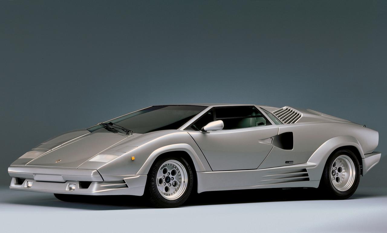スーパーカー年代記 004 ランボルギーニ カウンタックの歴代モデルを振り返る Webモーターマガジン 自動車情報サイト 新車 中古車 Carview