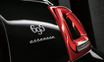 名車「695 SS」をオマージュ！　スポーツ度を高めたアバルトの限定モデル「695 エッセエッセ」が発売
